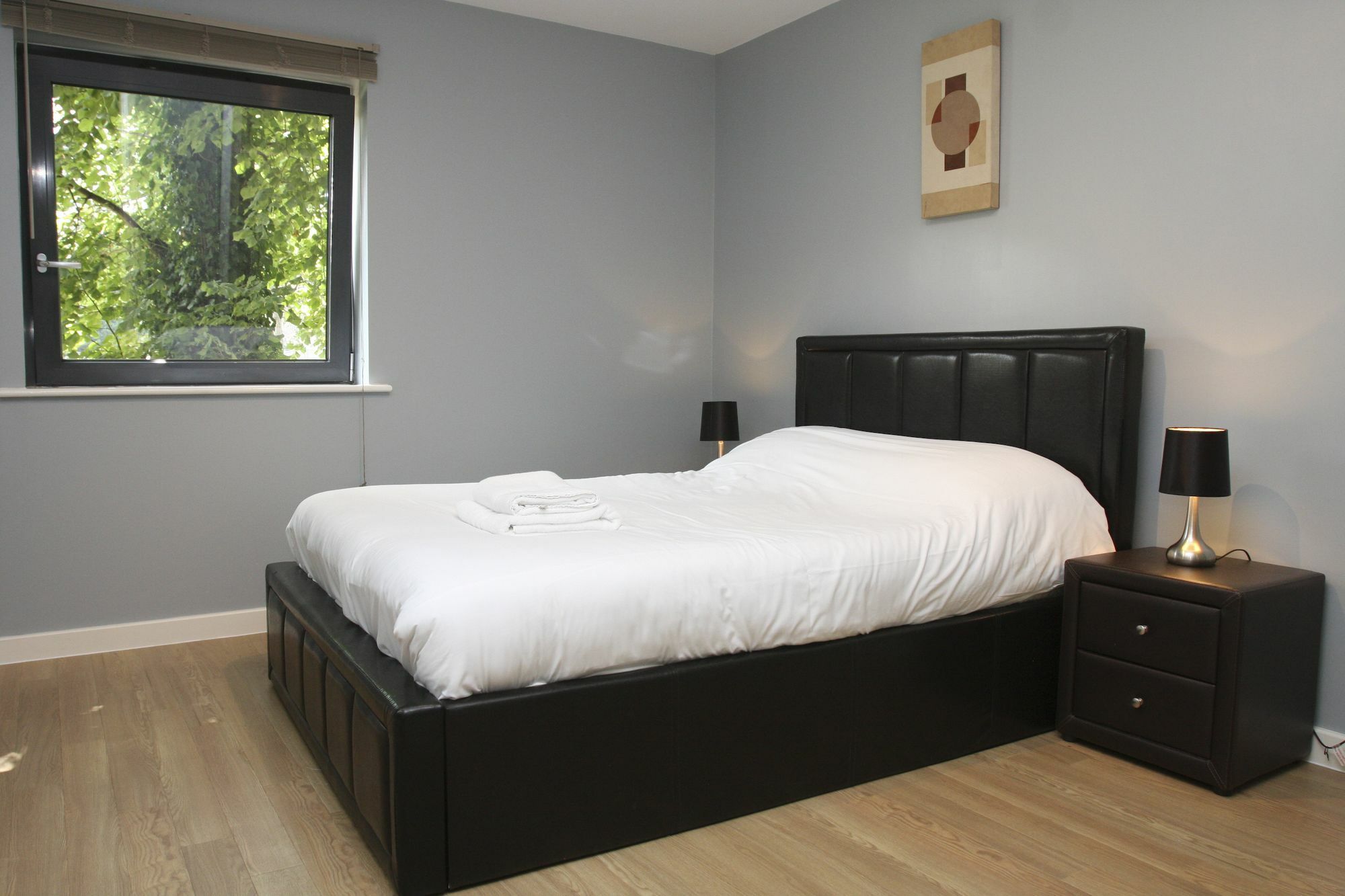 Letting Serviced Apartments - Flanders Court, Watford Town Centre Eksteriør billede